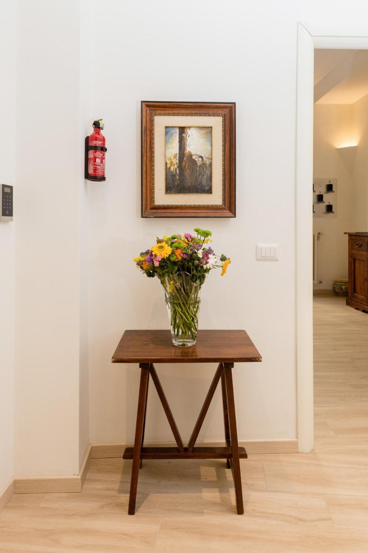Bea'S Guesthouse Рим Экстерьер фото
